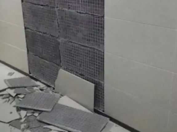 延津瓷砖空鼓维修公司分享下延津墙砖松动维修的知识